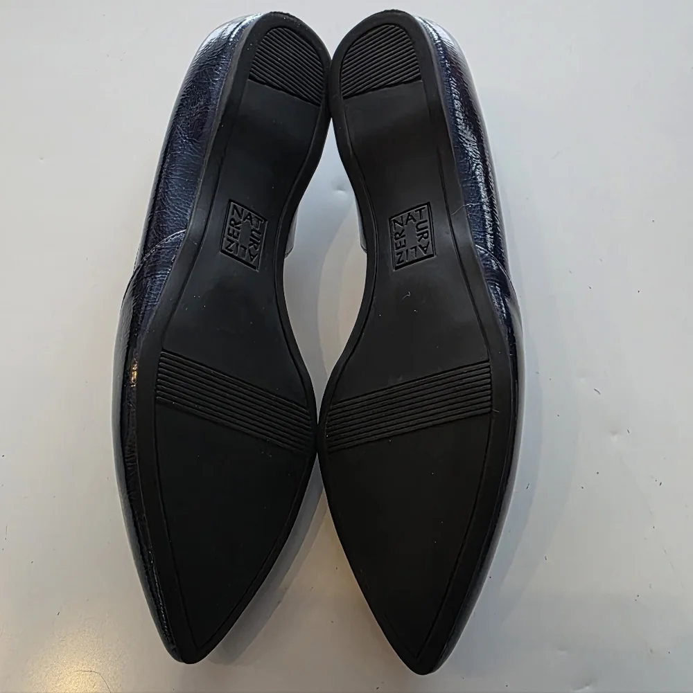 Naturalizer Navy Blue Women's Flats 9M - Picture 6 of 9